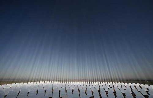 西班牙：歐洲最大的太陽能發(fā)電站