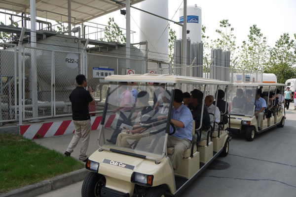 2013年第一批“綠色工業(yè)建筑標(biāo)識(shí)”、第一批“綠色工業(yè)建筑設(shè)計(jì)標(biāo)識(shí)”評(píng)審會(huì)議在南京召開