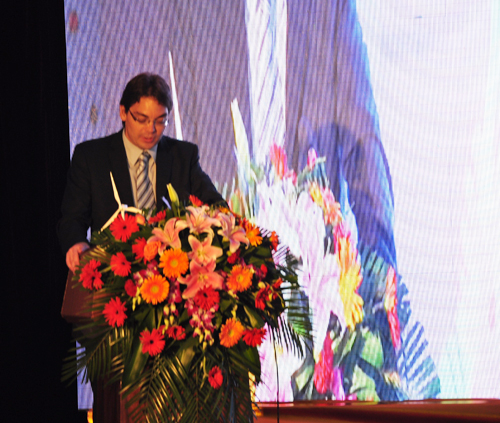 2013第六屆中國(guó)（江蘇）國(guó)際風(fēng)電產(chǎn)業(yè)發(fā)展高峰論壇報(bào)道