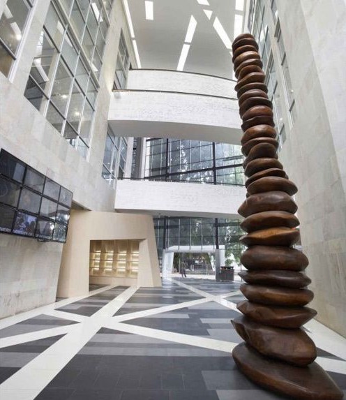 印尼大學(xué)中央圖書館