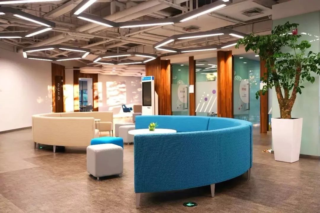 最新世界500強(qiáng)揭曉！小米、騰訊、阿里、京東哪家總部設(shè)計(jì)更強(qiáng)悍？