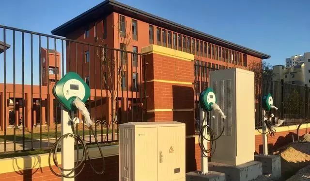 河北省首個(gè)綠色建筑三星級(jí)中學(xué)竣工：歷時(shí)僅9個(gè)月